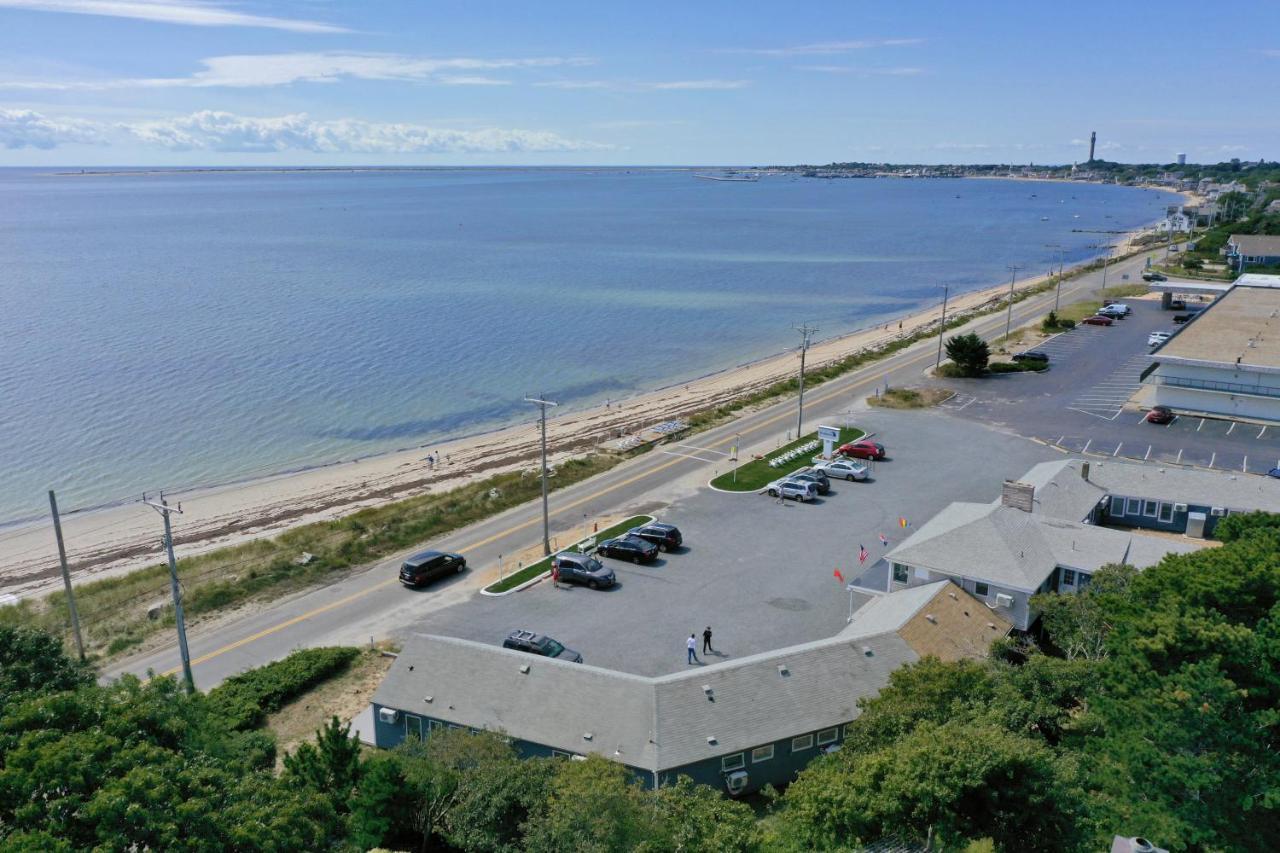 Breakwater Hotel بروفينس المظهر الخارجي الصورة